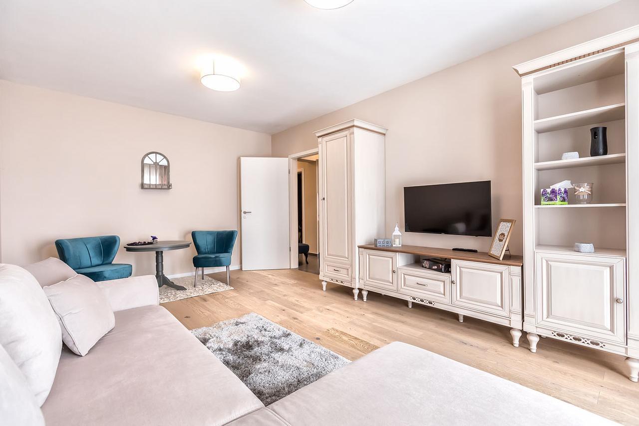 Cosmopolit Booking Брашов Екстер'єр фото