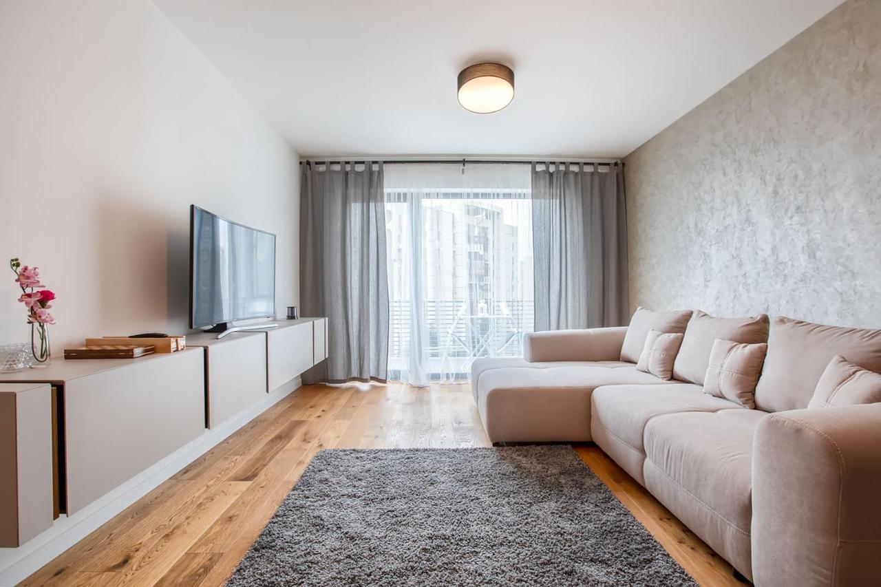Cosmopolit Booking Брашов Екстер'єр фото