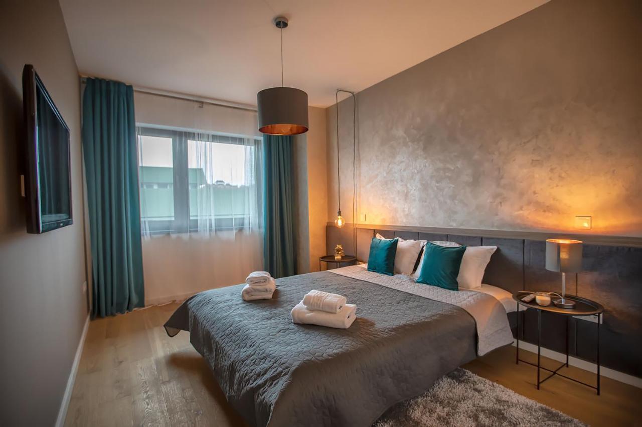Cosmopolit Booking Брашов Екстер'єр фото